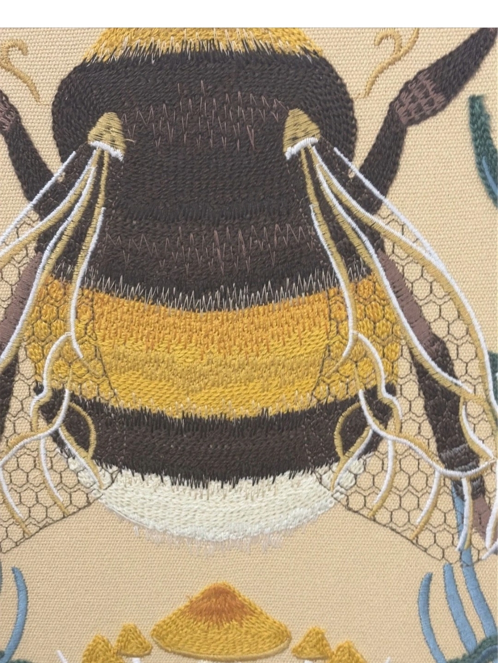 bp Yellow & Brown Embroidered Bee Home Woven Wall Art 12 x 15 inch NWT - Picture 5 of 7